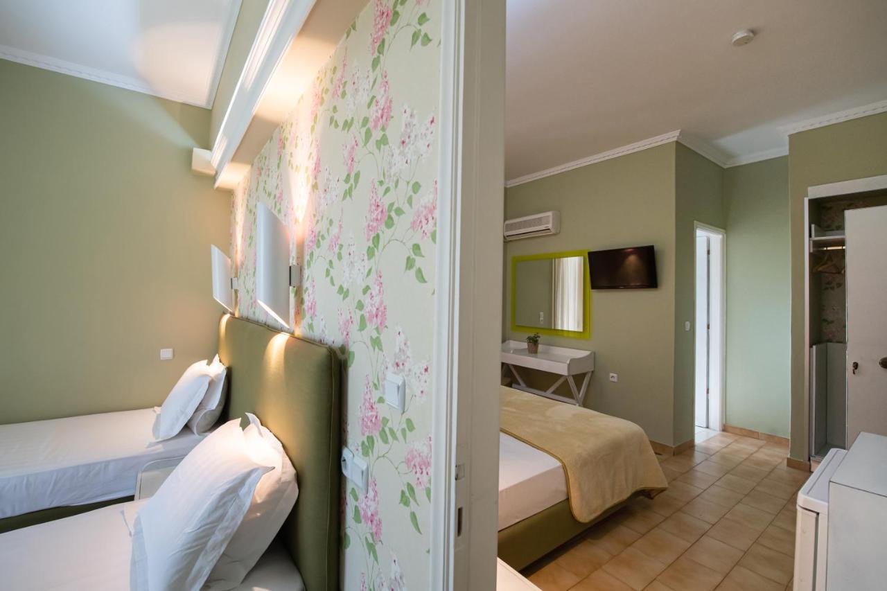 Hotel Sunny Garden à Nydri  Extérieur photo