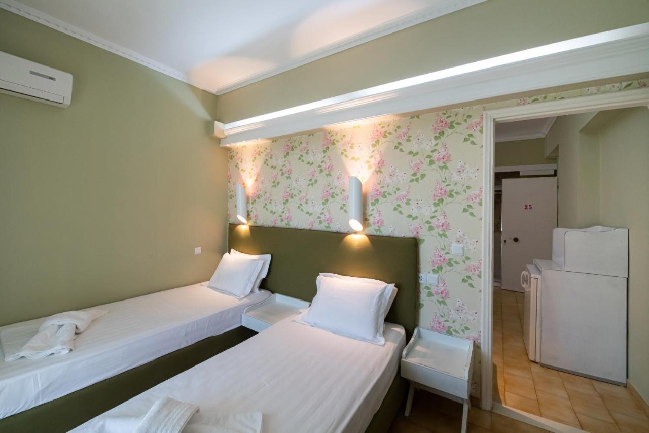 Hotel Sunny Garden à Nydri  Extérieur photo