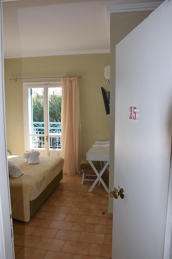 Hotel Sunny Garden à Nydri  Extérieur photo